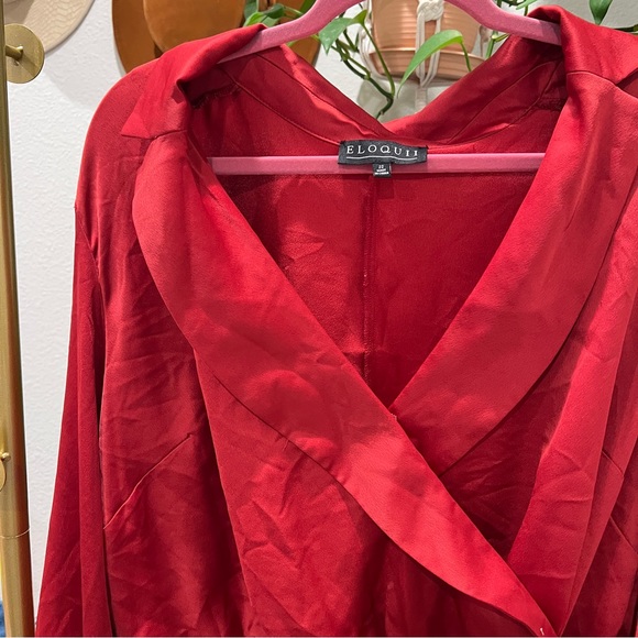 Silky Red Collared ELOQUII Bodysuit - Picture 2 of 9